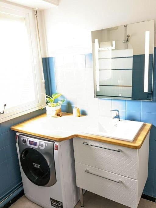 Cosy Spring 2Ch - Place Verdun - Stationnement Gratuit Pau Ngoại thất bức ảnh