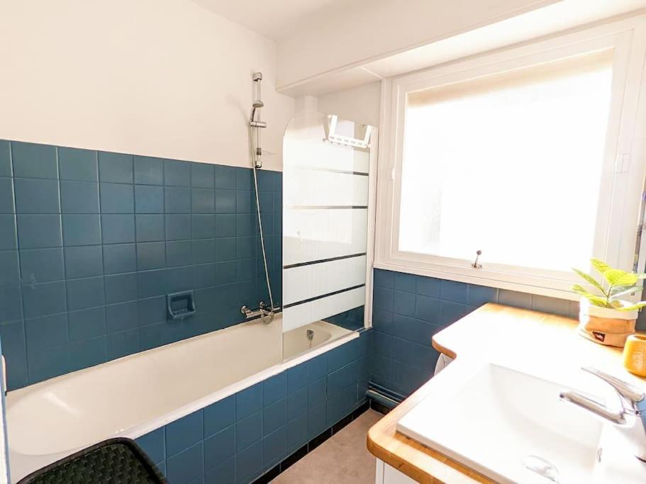 Cosy Spring 2Ch - Place Verdun - Stationnement Gratuit Pau Ngoại thất bức ảnh